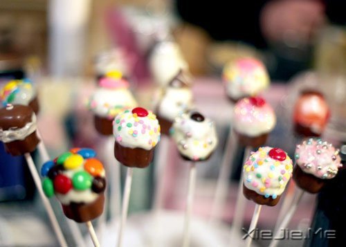 ����������Լ����������ǣ������Ǳ��������еĿ��� (4)